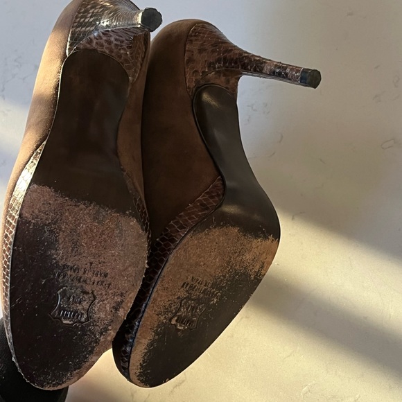 Stuart Weitzman Platswoon Pumps - Picture 5 of 13